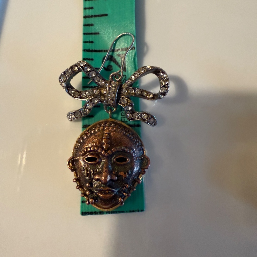 Vivienne Westwood Ornate Vintage African Mask Earrings w/ Hands and Ribbon - Picture 3 of 4